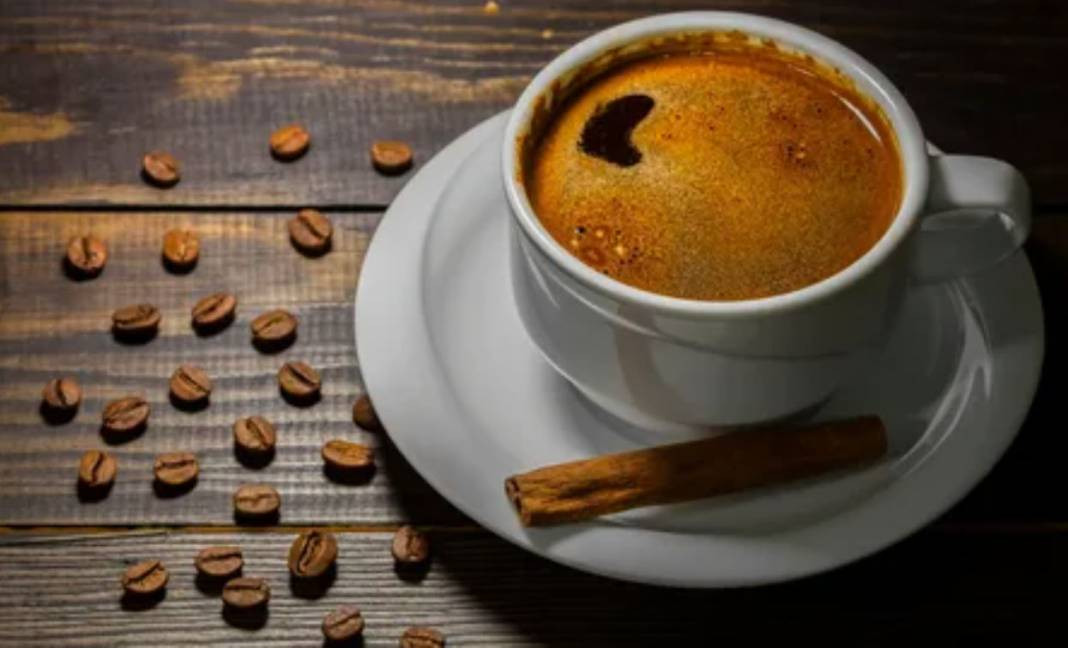 Zayıflamak isteyenlere mucize karışım! Türk kahvesinin içine 1 kaşık atın tığ gibi incelin - Resim: 12